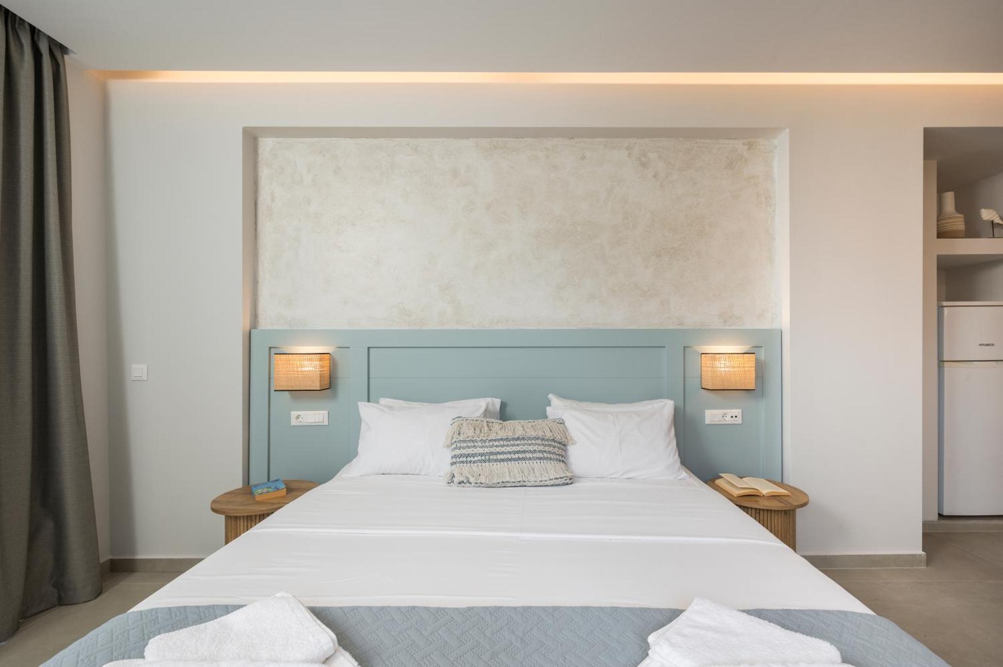 Esplanade Apartments Калатас Екстериор снимка