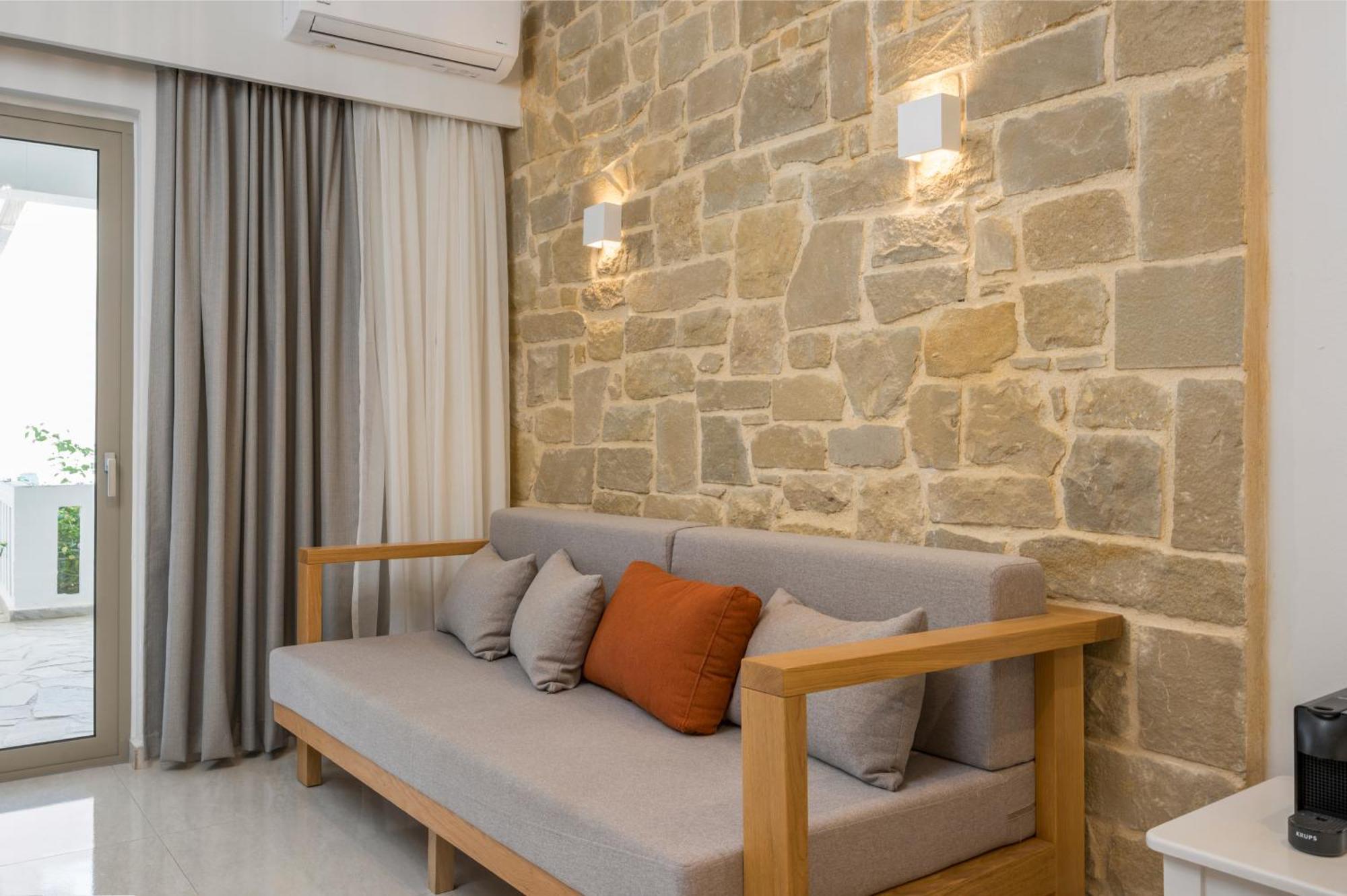 Esplanade Apartments Калатас Екстериор снимка